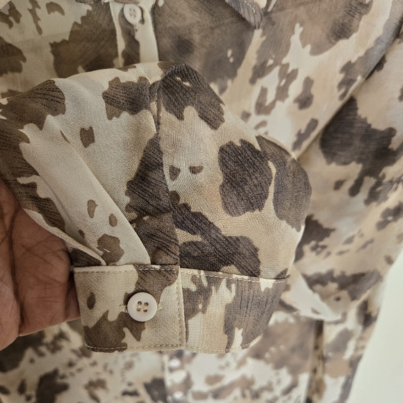 Pretty Little Thing Buttondown Top sz 10 - Picture 3 of 4